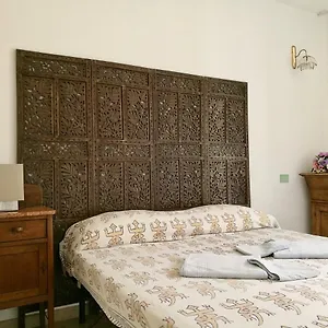 https://bb-quincas-berro-dagua.hotelitalianriviera.com